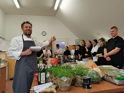 Grafika: Relacja z warsztatów w szkołach gastronomicznych!